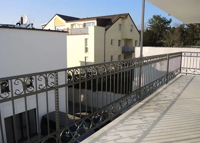 Merkel Villa Apartamente Wiesbaden