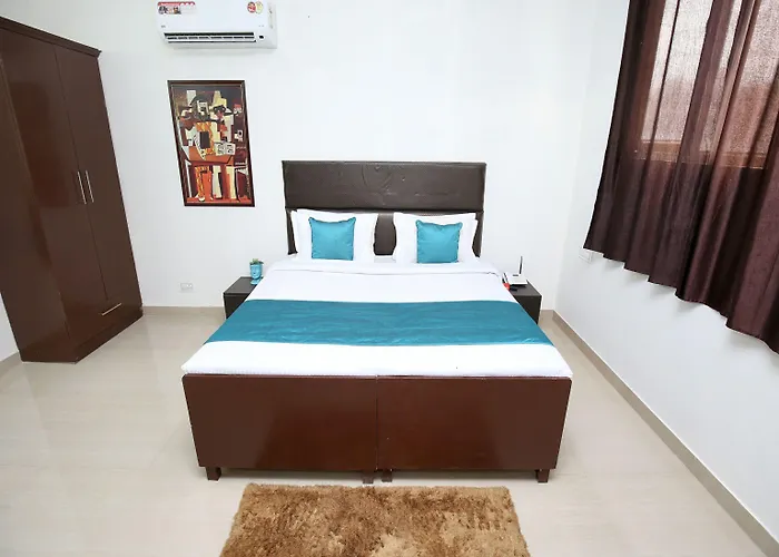 Oyo 14832 Hotel Rooftop Panchkula