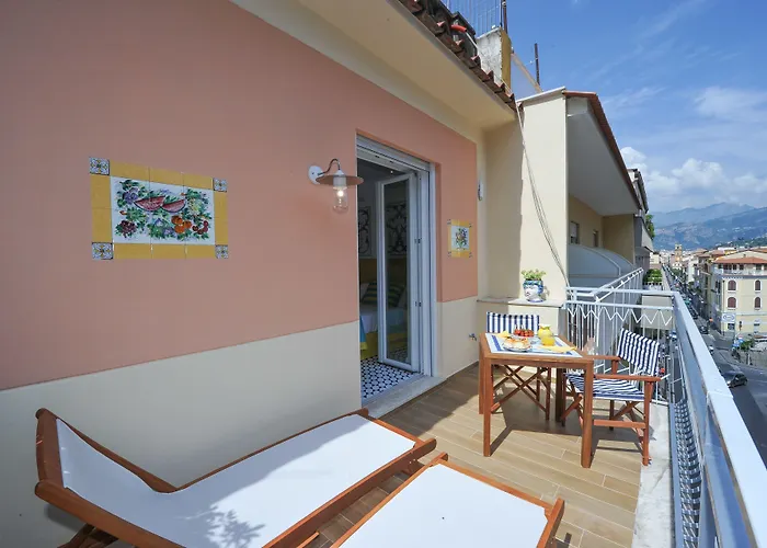 Maison Lauren Sorrento