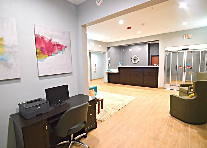 Best Western Ingleside Inn & Suites