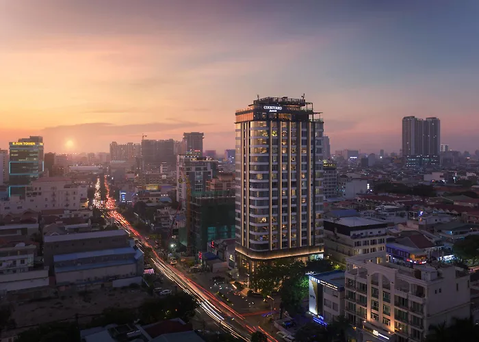 Hotel Courtyard By Marriott Phnom Penh