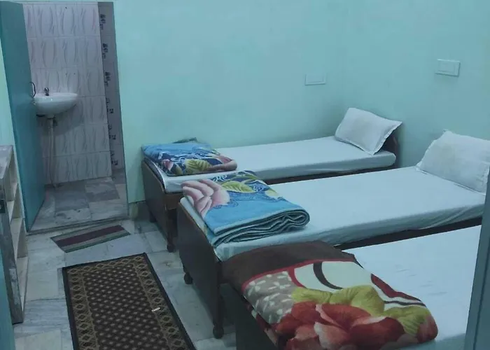 Babu Guest House Varanasi