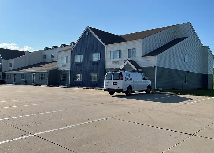 Cozy House Inn & Suites By Marifah Williamsburg