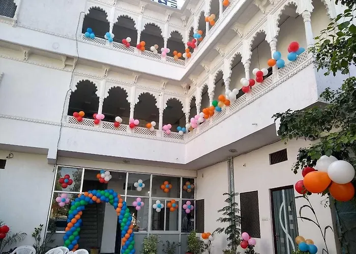 Hotel Gokul Palace Udaipur