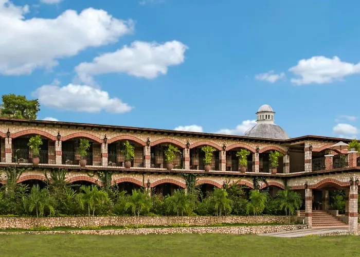 Hotel Hacienda San Vicente Flores