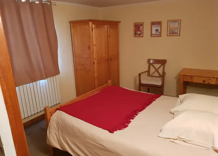 Hotel L'Ours Blanc à Allos