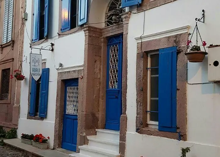 Cunda Adali Pansiyon Ayvalı