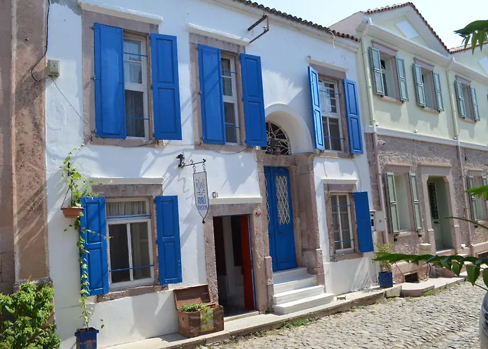 Cunda Adali Pansiyon Ayvalı