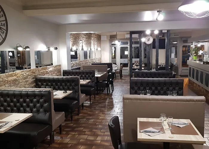 Hôtel Restaurant Le Victor Hugo Sainte-Foy-la-Grande