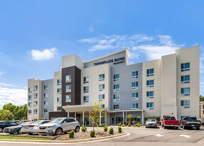 Towneplace Suites By Marriott Greensboro Coliseum Area