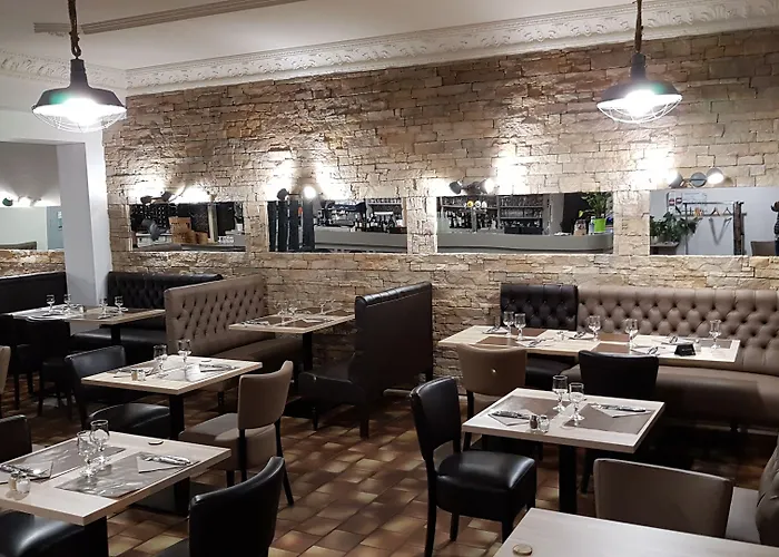 Hôtel Restaurant Le Victor Hugo Sainte-Foy-la-Grande