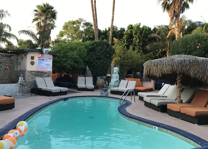 Sea Mountain Nude Resort & Spa Hotel - Adults Only Desert Hot Springs