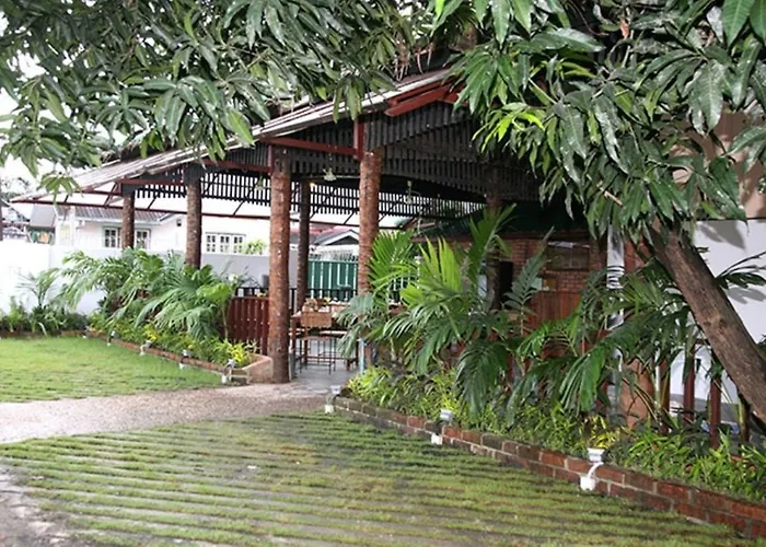 Hotel June Business Bed Breakfast Yangon