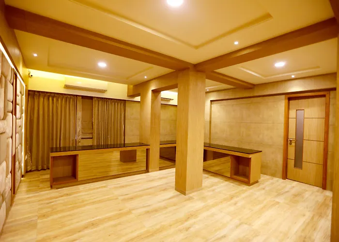 Silverador Boutique Hotel Thane