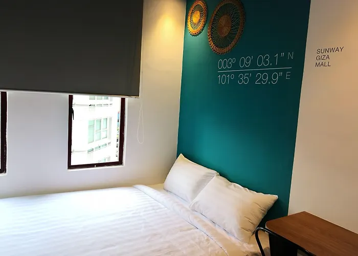 H Boutique Hotel Xplorer Kota Damansara Petaling Jaya
