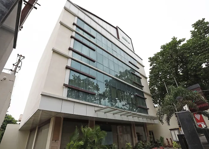 Jade Inn Hotel Varanasi
