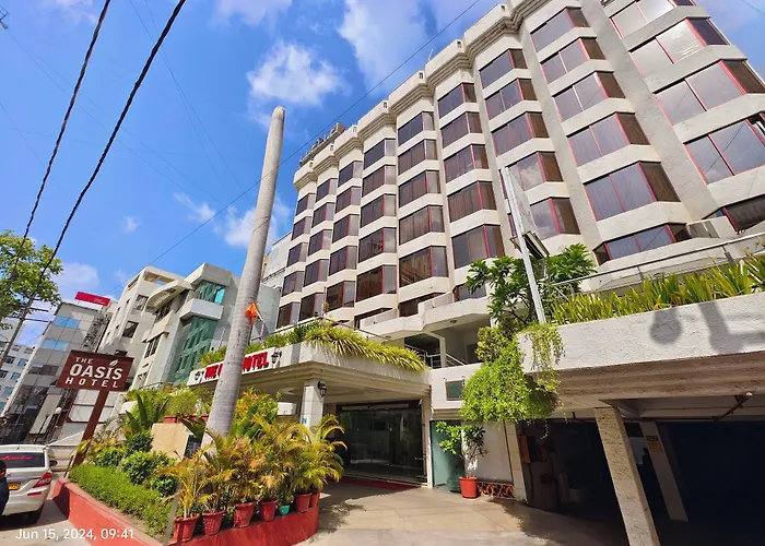 The Oasis Hotel Vadodara