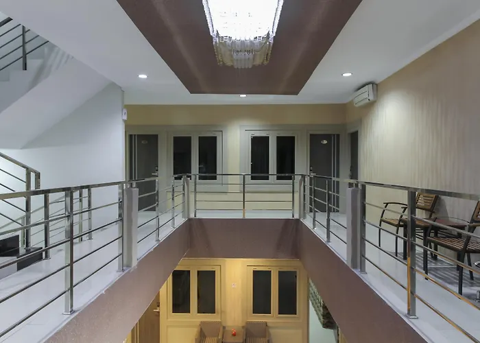 RedDoorz Plus Syariah @ Jalan Sriwijaya Medan