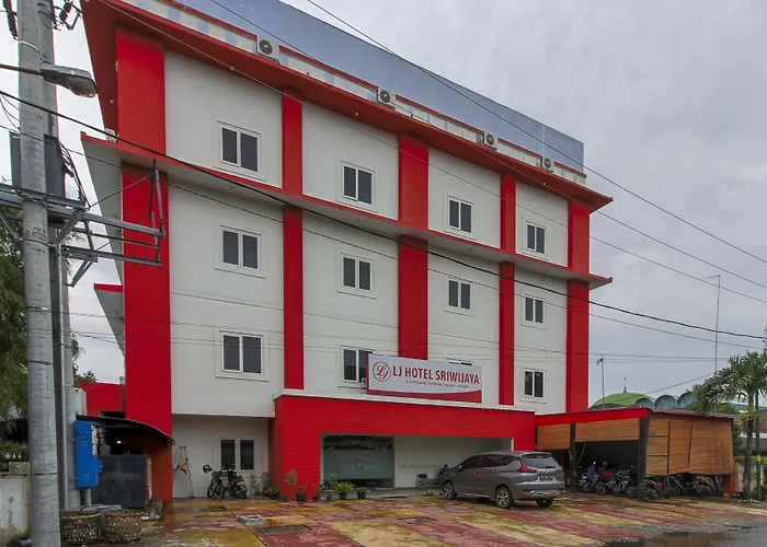 RedDoorz Plus Syariah @ Jalan Sriwijaya Medan