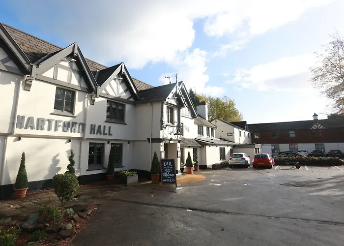 Hartford Hall On School Lane Northwich