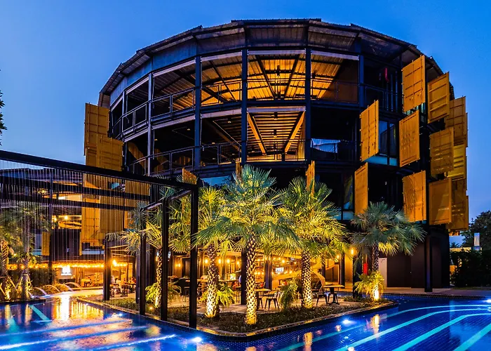 Hivetel Phuket Hotel Chalong