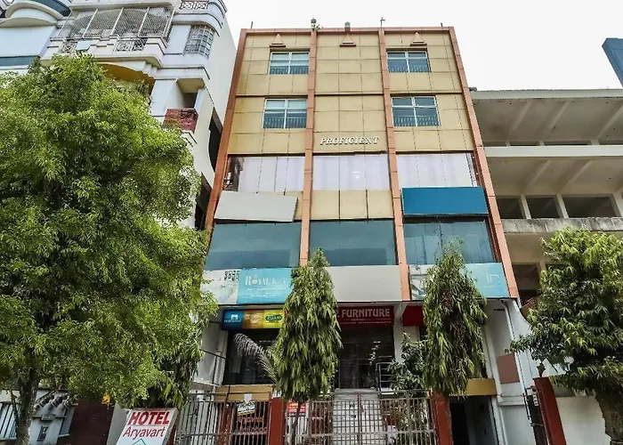 Hotel Aryavart Prayagraj