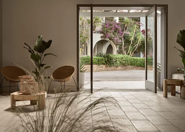 The Bay Hotel & Suites Vasilikos 