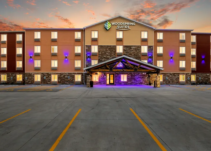 Woodspring Suites Davenport Quad Cities