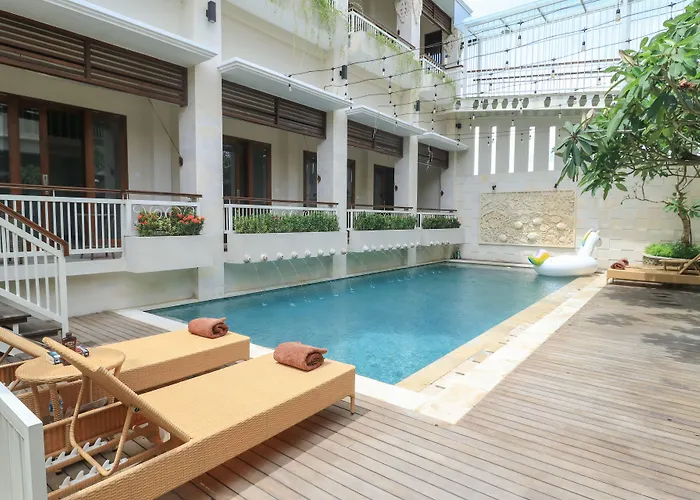Rumah Padi Luxury Guest House Canggu 