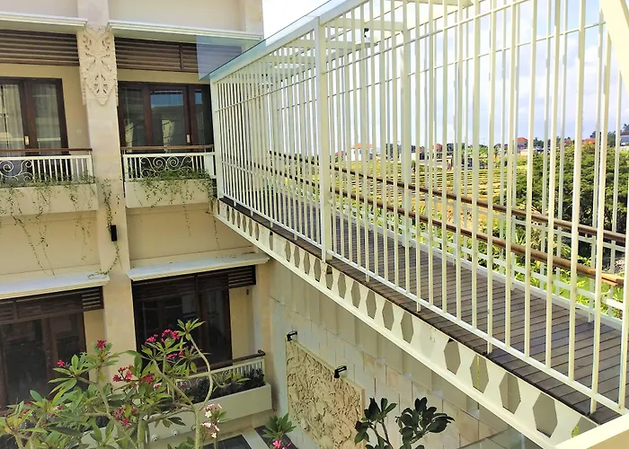 Rumah Padi Luxury Guest House Canggu 