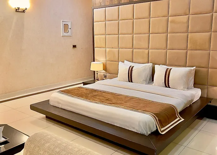 Royal Inn Hotel Karachi