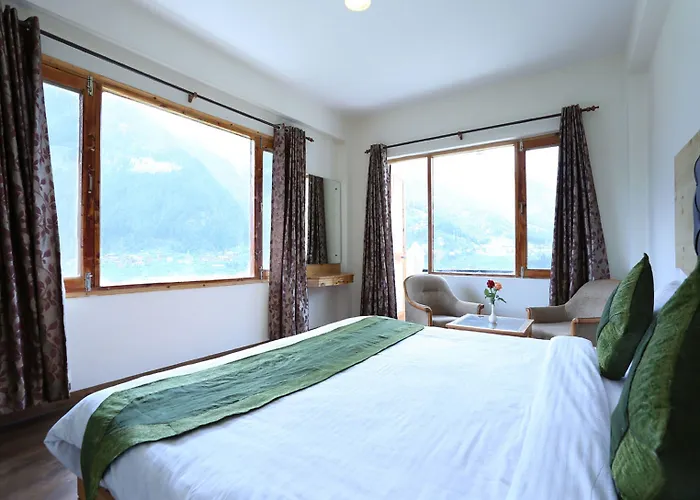 Treebo Manali Retreat Hotel