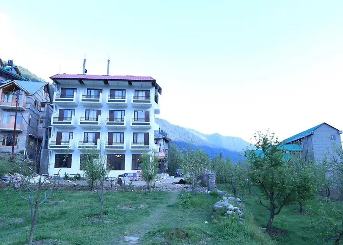 Treebo Manali Retreat Hotel