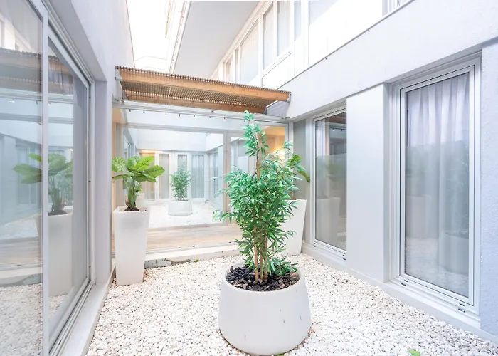 Serennia Fira Gran Via Exclusive Rooms L'Hospitalet de Llobregat