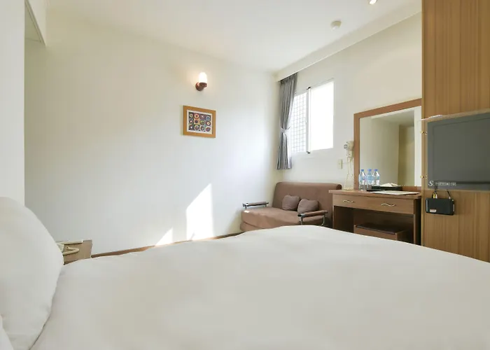 Raise Hotel Taichung