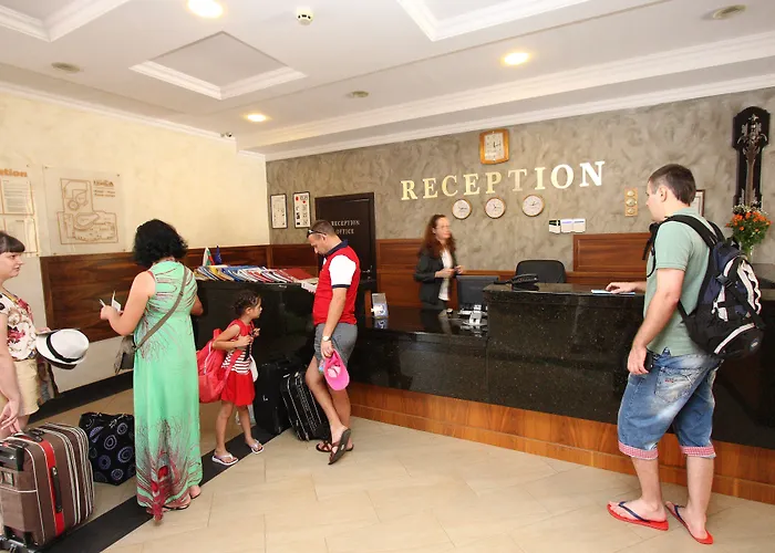 Izola Paradise Hotel Sunny Beach
