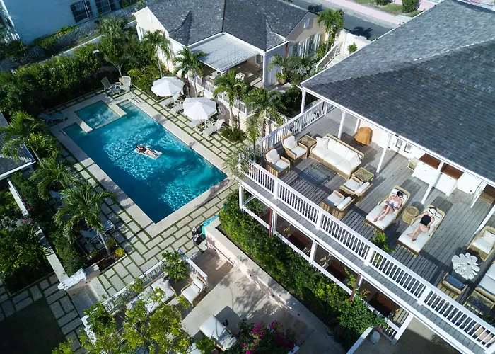 Eleven Bahama House Hotel Dunmore Town