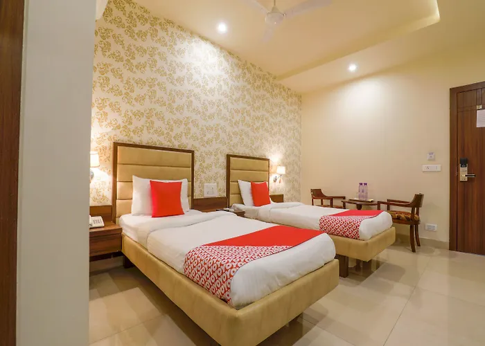 Oyo 4035 Spg Grand Hotel Hyderabad