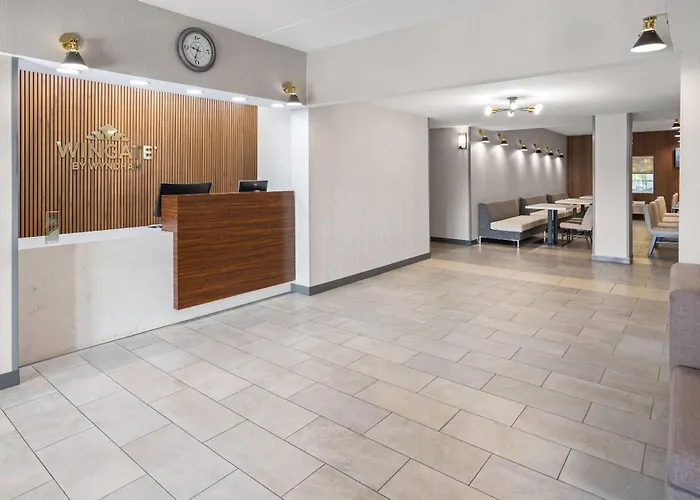 Wingate By Wyndham Pittsburgh New Stanton Hotel