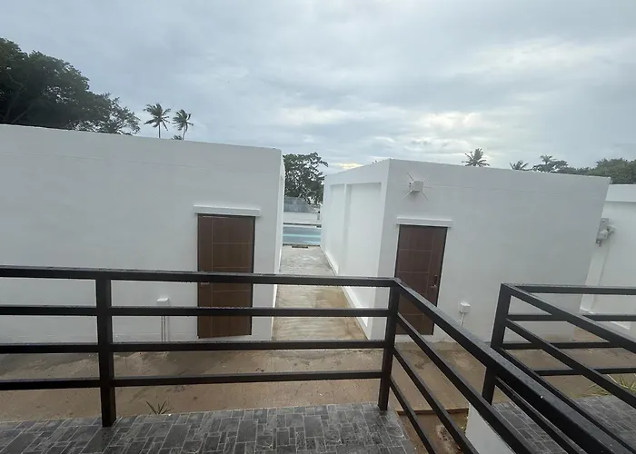 Pine Bungalow Krabi Klong Muang Beach