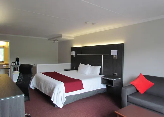 Rodeway Inn King William Huntsville