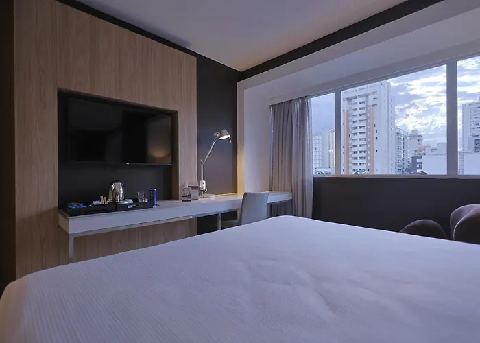 Esuites Savassi Toscanini Belo Horizonte