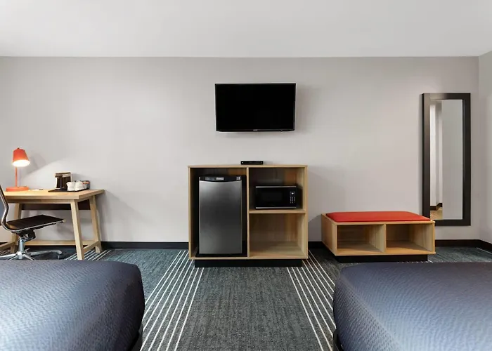 Super 8 By Wyndham Sault Ste Marie On Hotel