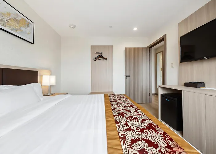 Ramada By Wyndham Flushing Queens Nueva York
