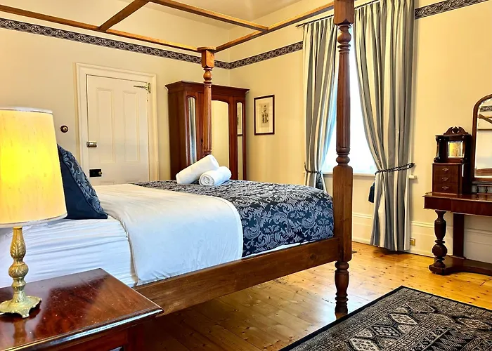 Grand Old Duke Aparthotel Hobart