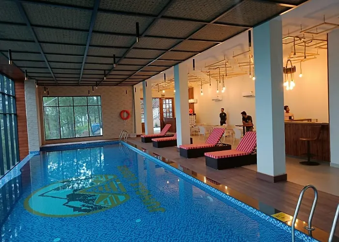 Jungle Lodge Resort & Spa Kasauli