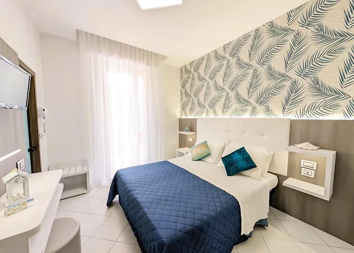 Hotel Ariane - Beachfront, Xxl Breakfast & Sea View Rimini