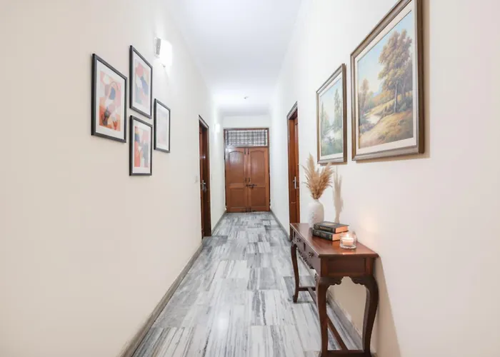 Fabhotel Ivy Inn Noida