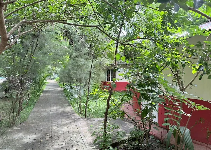 Dalaba Eco-Lodge Gunjur