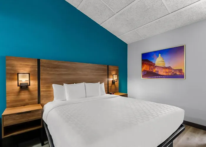 Clarion Inn Falls Church-Arlington